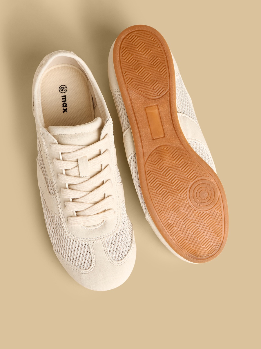 Panelled Lace-Up Sports Shoes