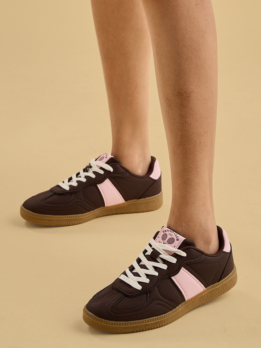 Panelled Lace-Up Sports Shoes