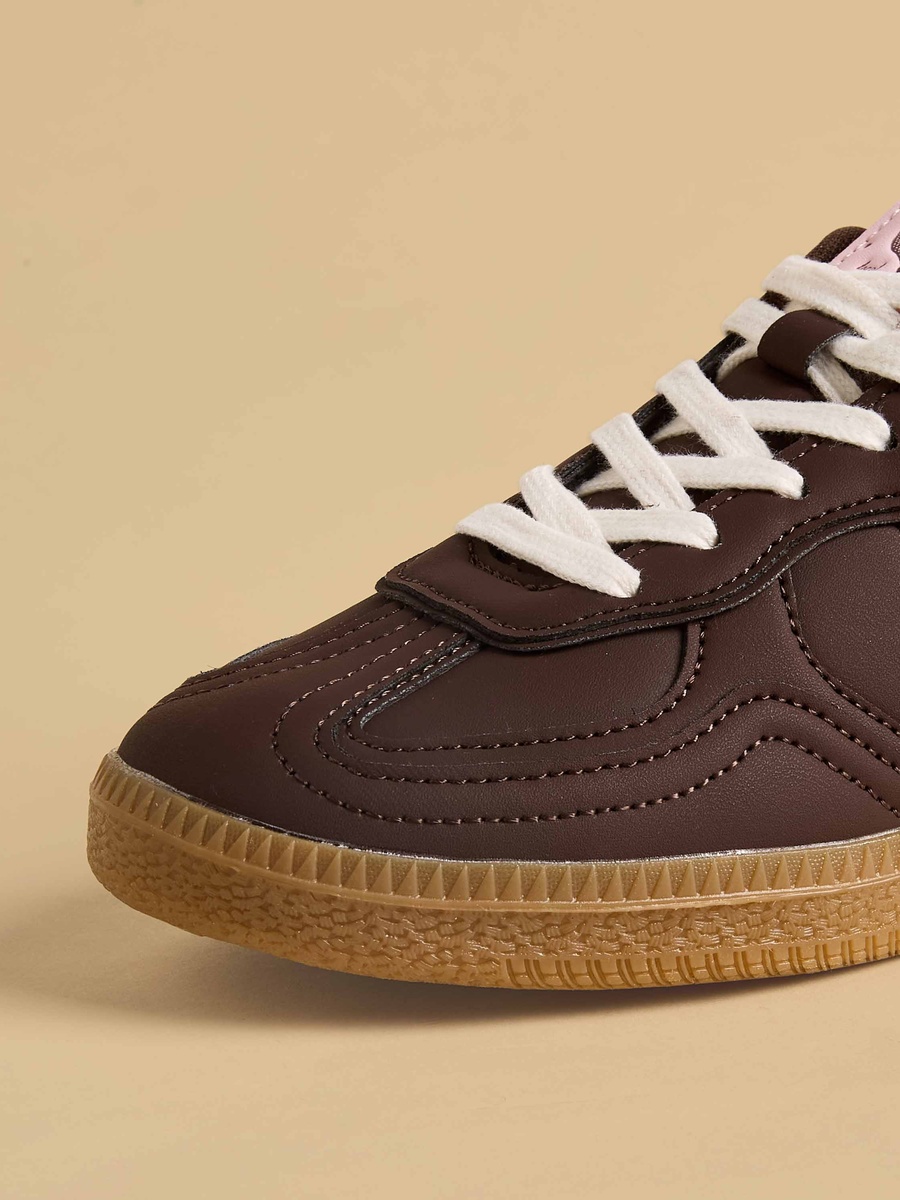 Panelled Lace-Up Sports Shoes