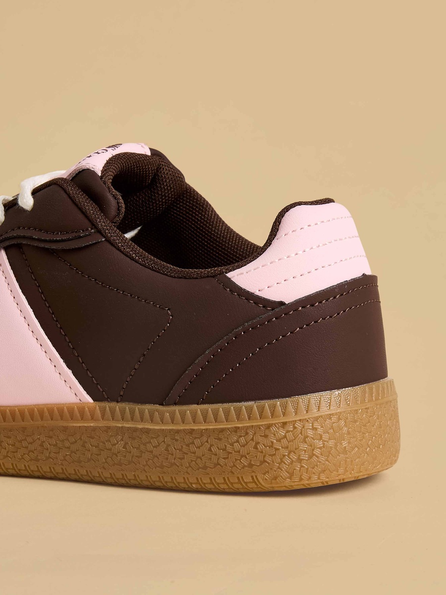 Panelled Lace-Up Sports Shoes