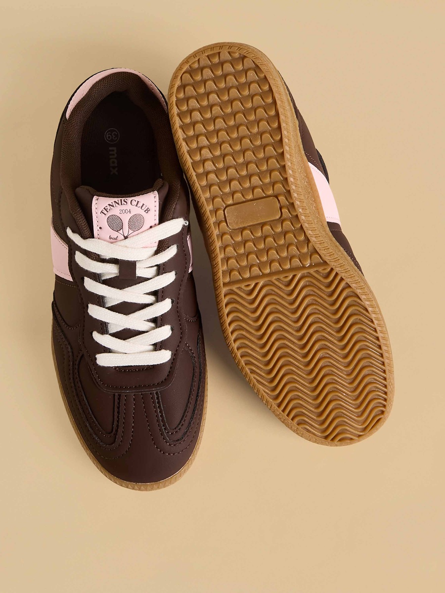 Panelled Lace-Up Sports Shoes