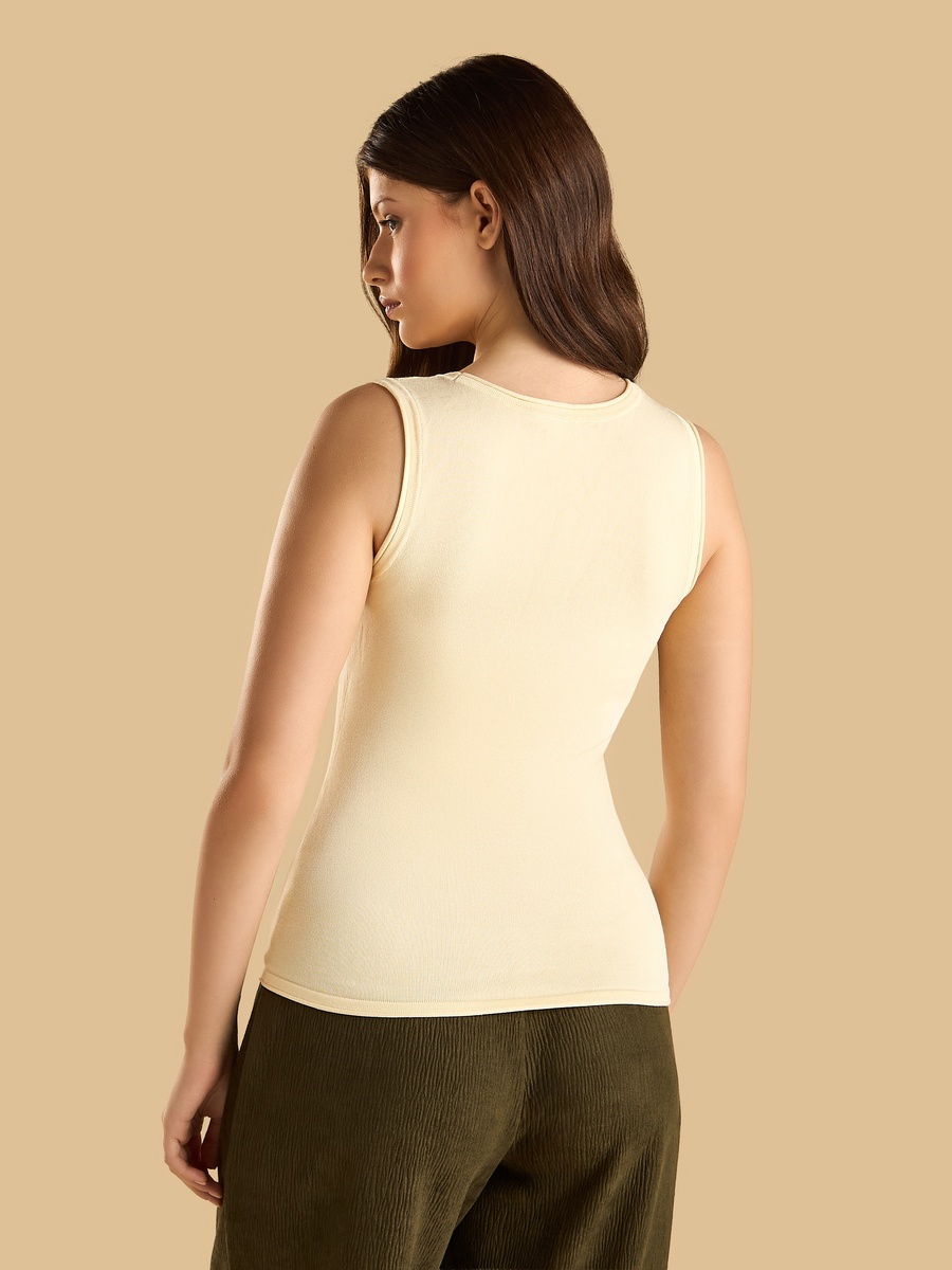 Textured Scoop Neck Tank Top