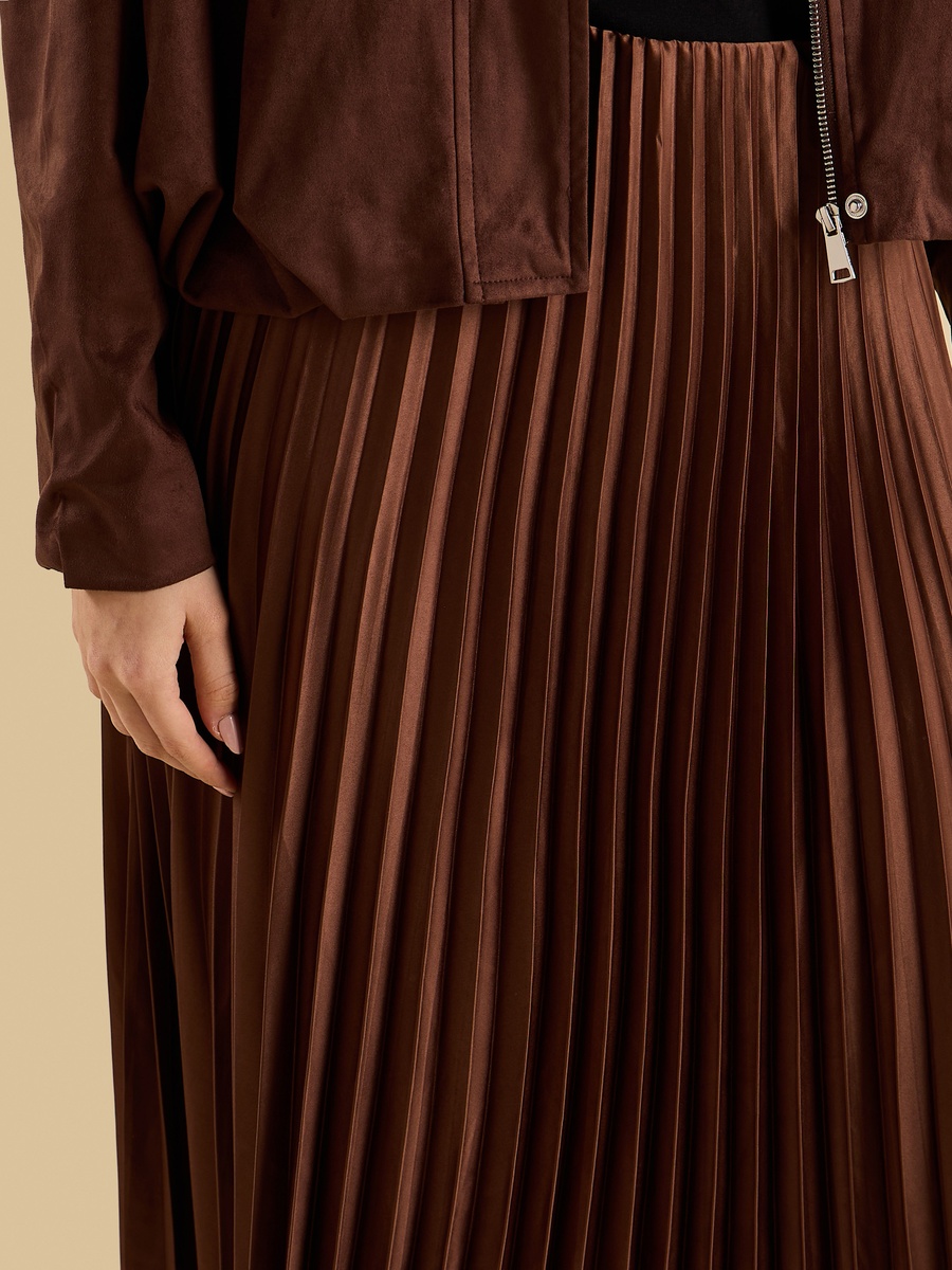 Pleated Skirt