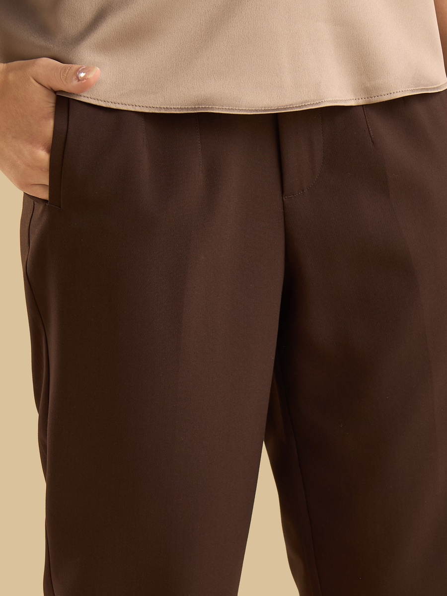 Pintuck Tapered Pants