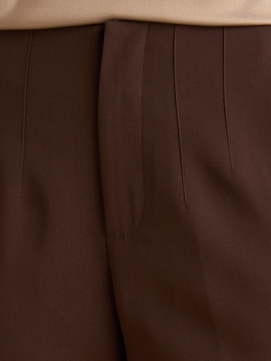 Pintuck Tapered Pants