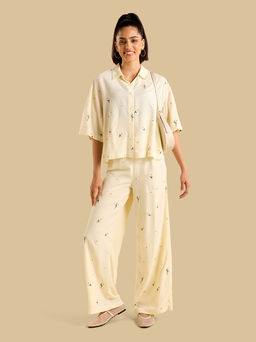 Floral Embroidered Wide Leg Pants