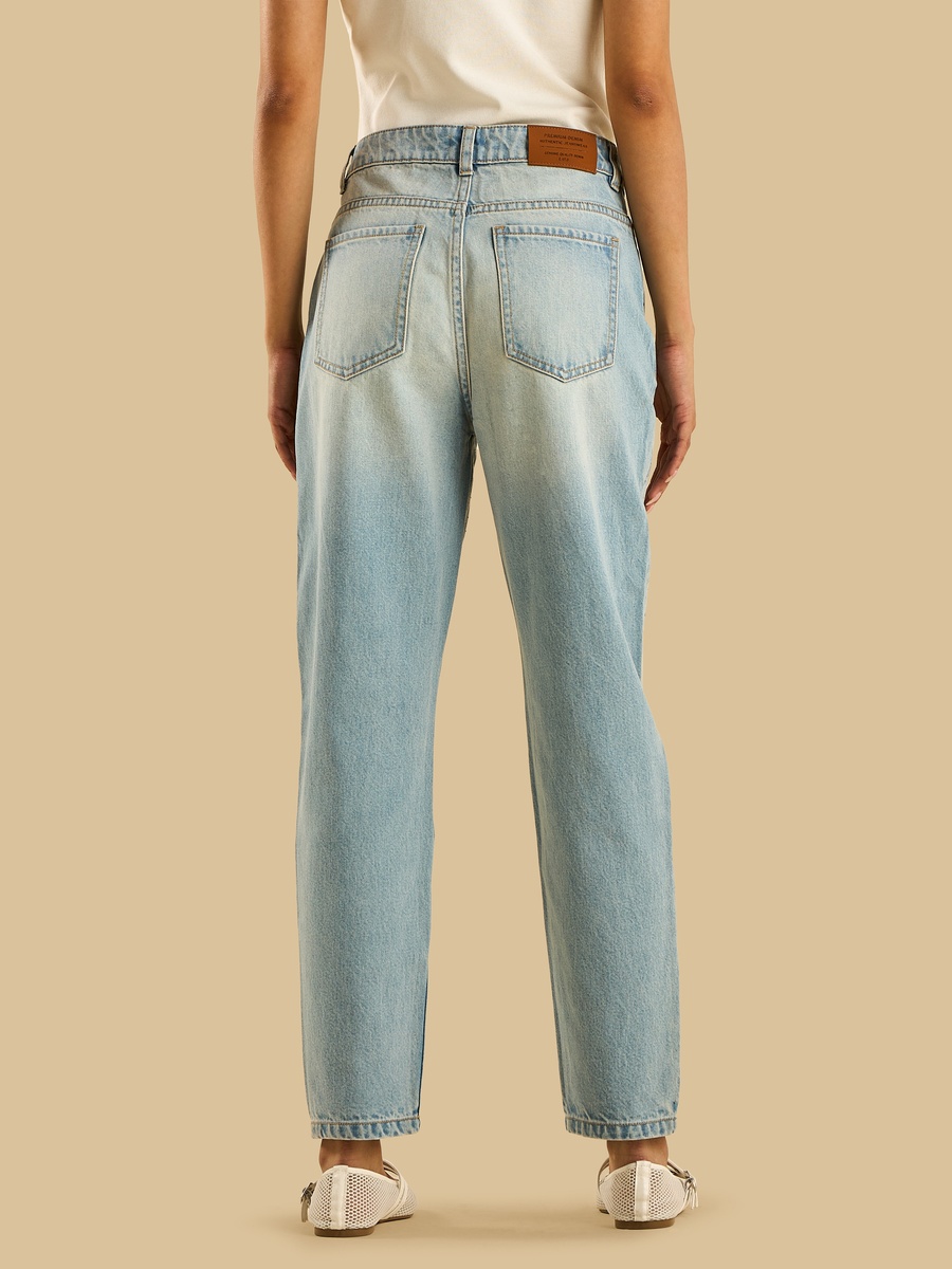 Embellished Mom Fit Jeans