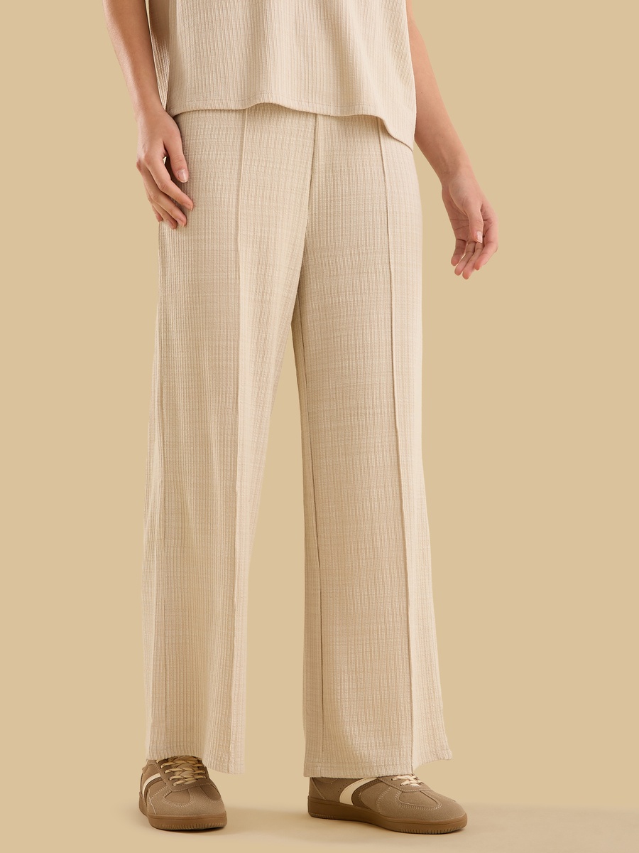 Textured Wide Leg Pants