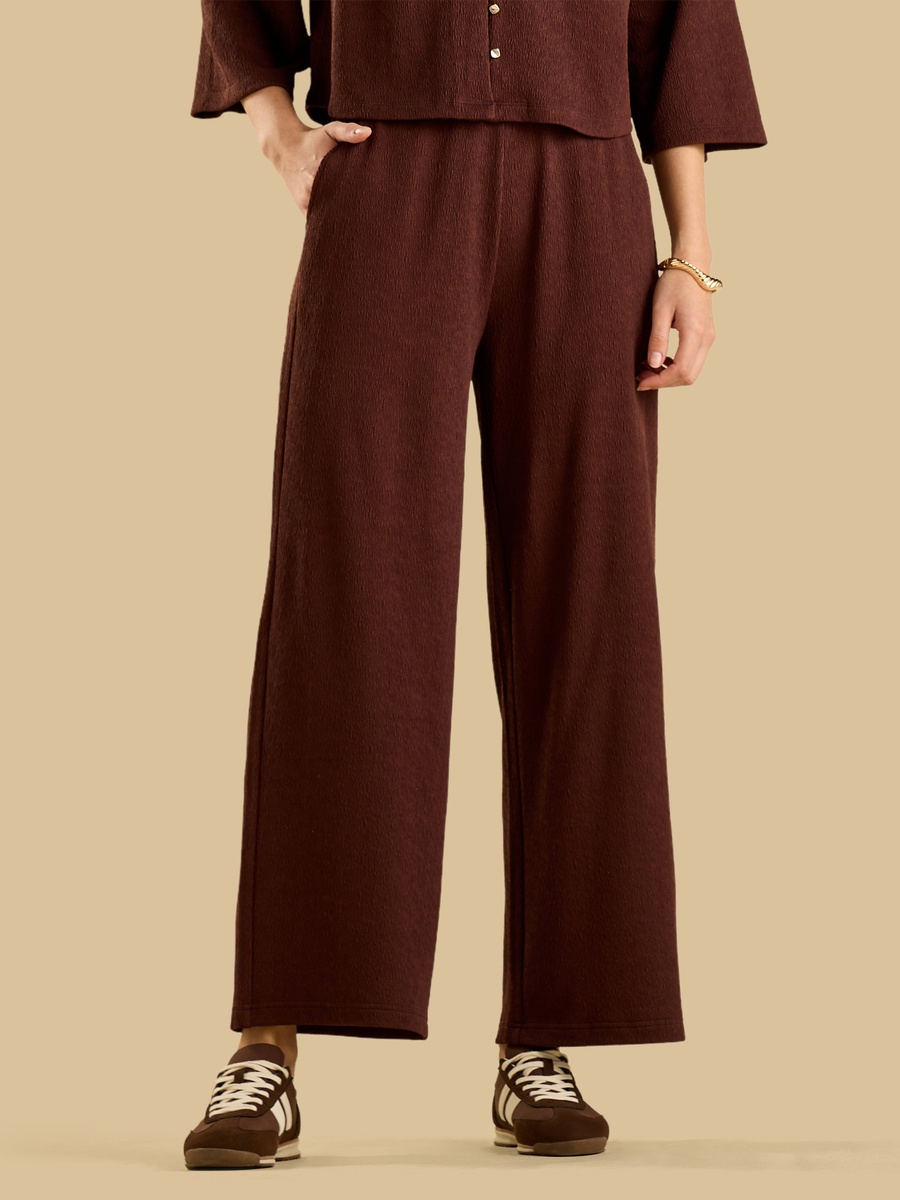 Textured Wide Leg Pants