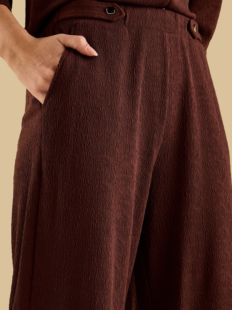 Textured Wide Leg Pants