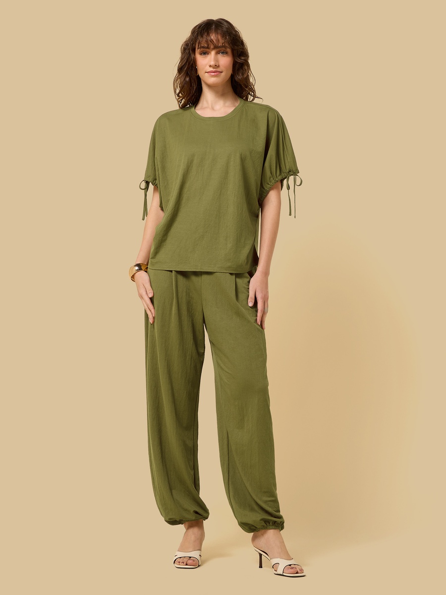 Extended Sleeves Top with Tie-Up