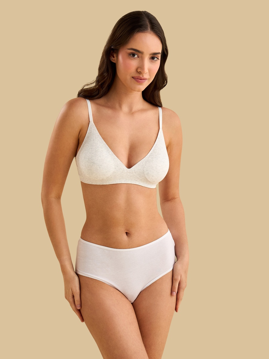 Pointelle Textured Padded Non-Wired Comfort Bra