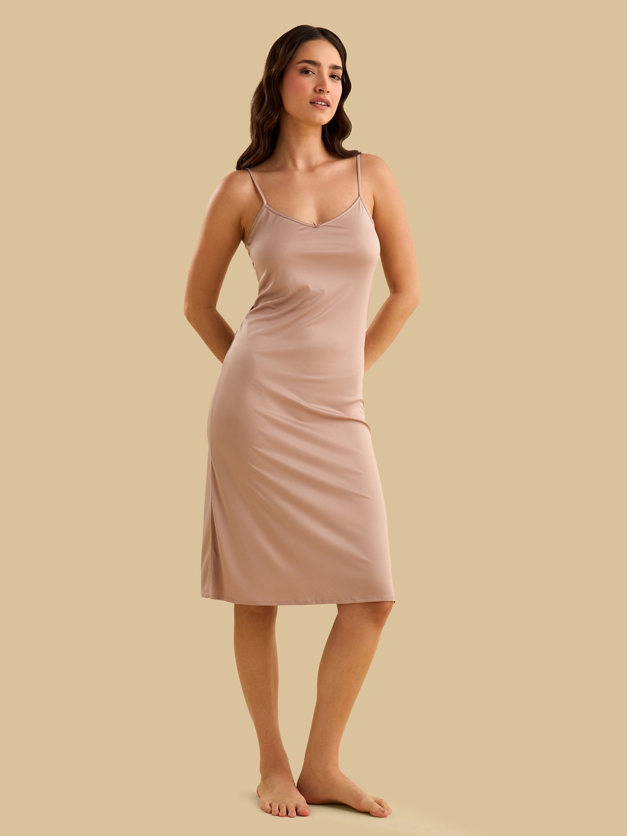 Slip with Adjustable Straps