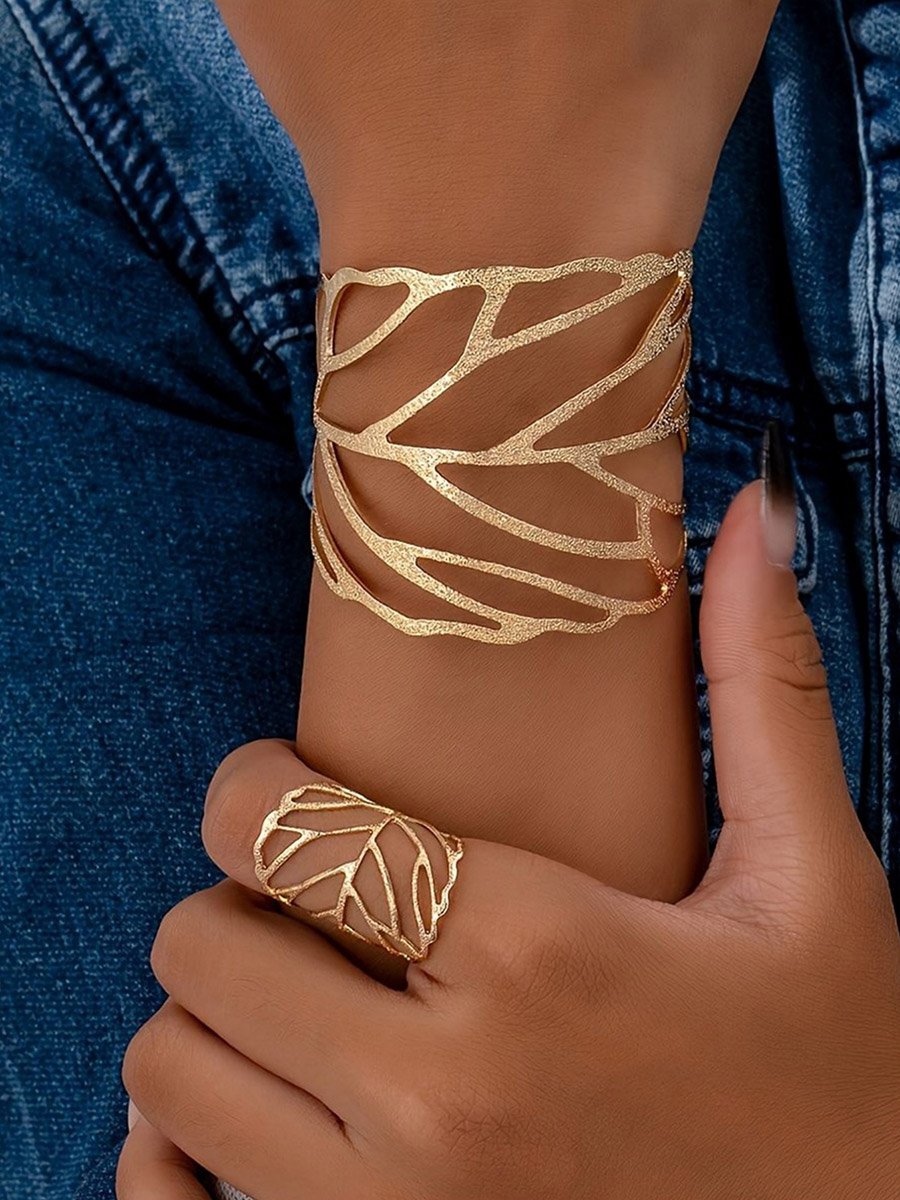 2-Piece Hollow Leaf Bracelet and Ring Jewelry Set
