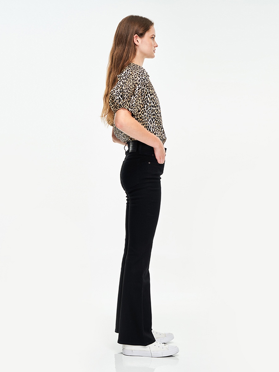 Women Solid High Rise Flare Jeans