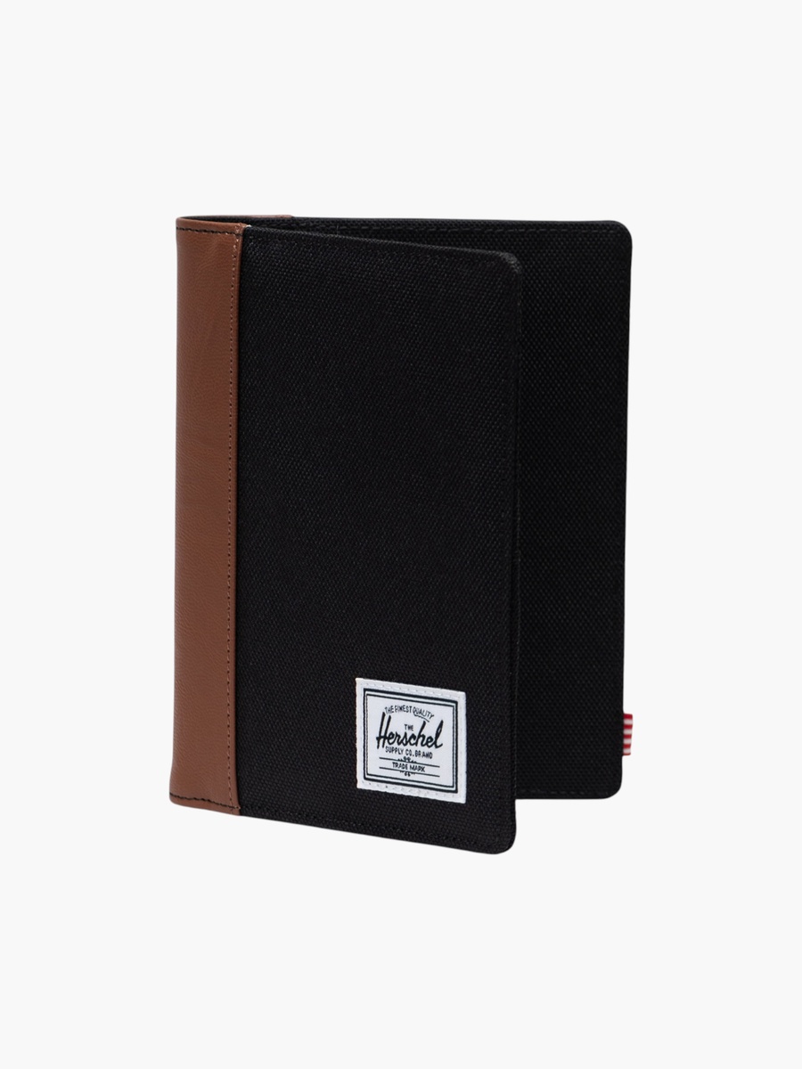 Men Raynor Colourblock Passport Holder