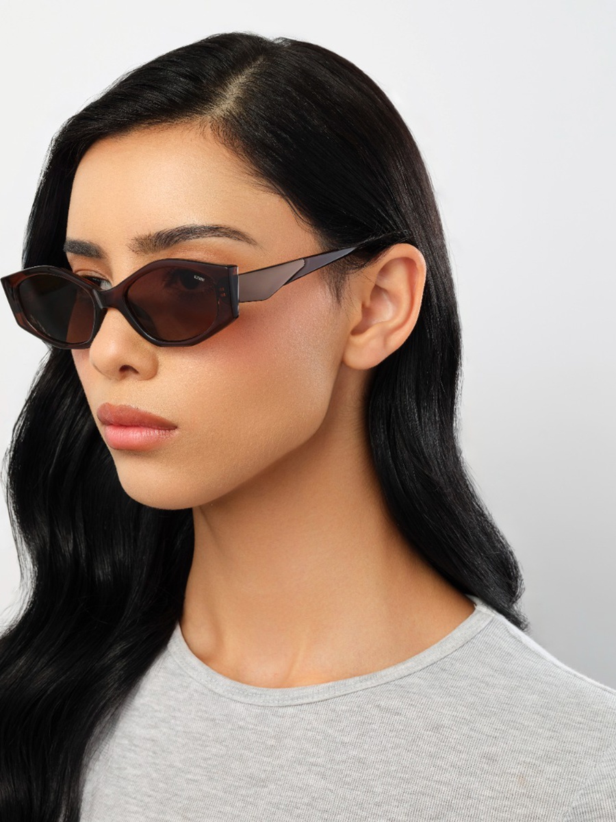 51MM Brown Geometric Sunglasses BLA-000316-0404