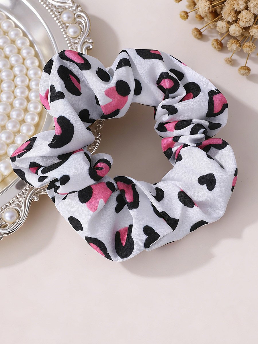 Pink Leopard Print Scrunchie