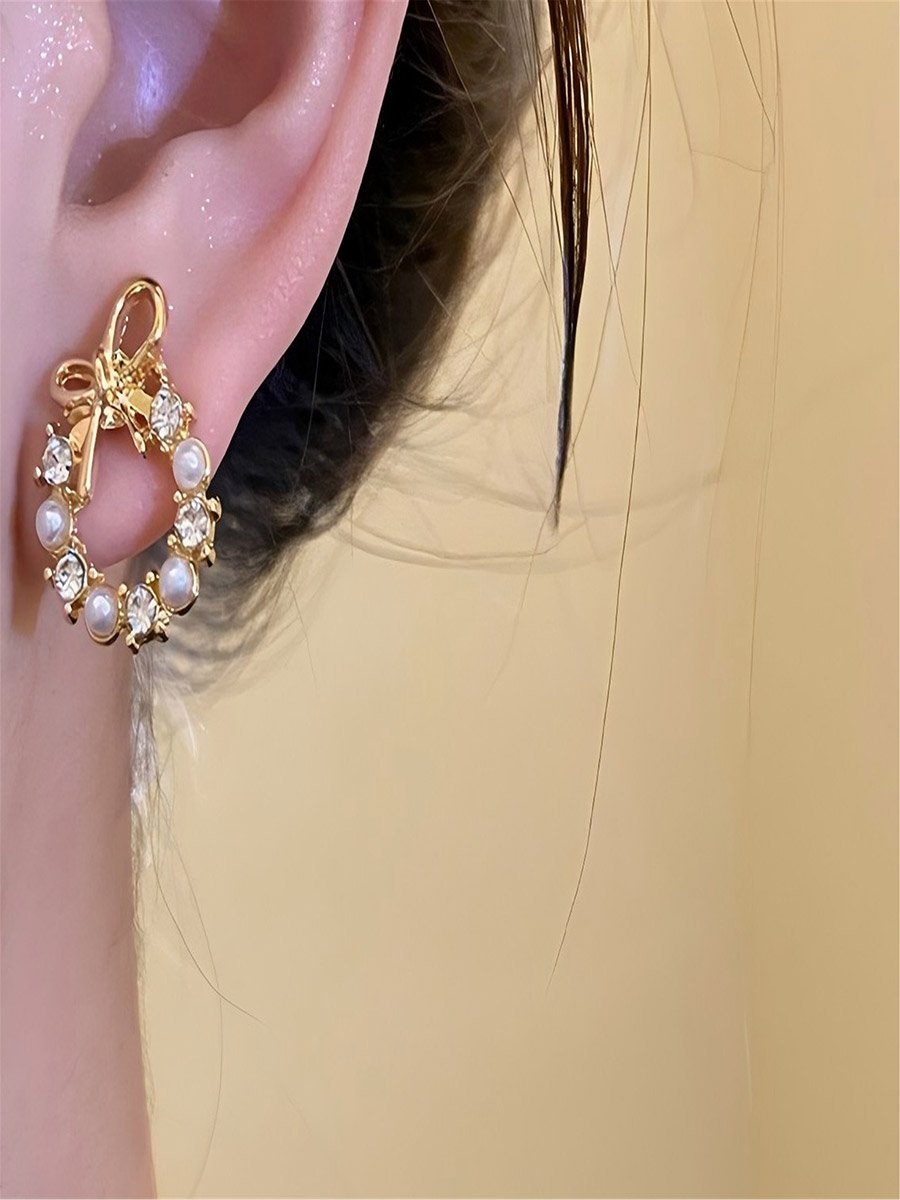 Set of 5 - Assorted Embellished Earrings