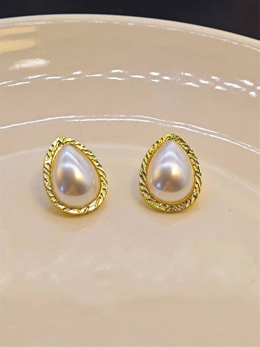 Set of 5 - Assorted Embellished Earrings