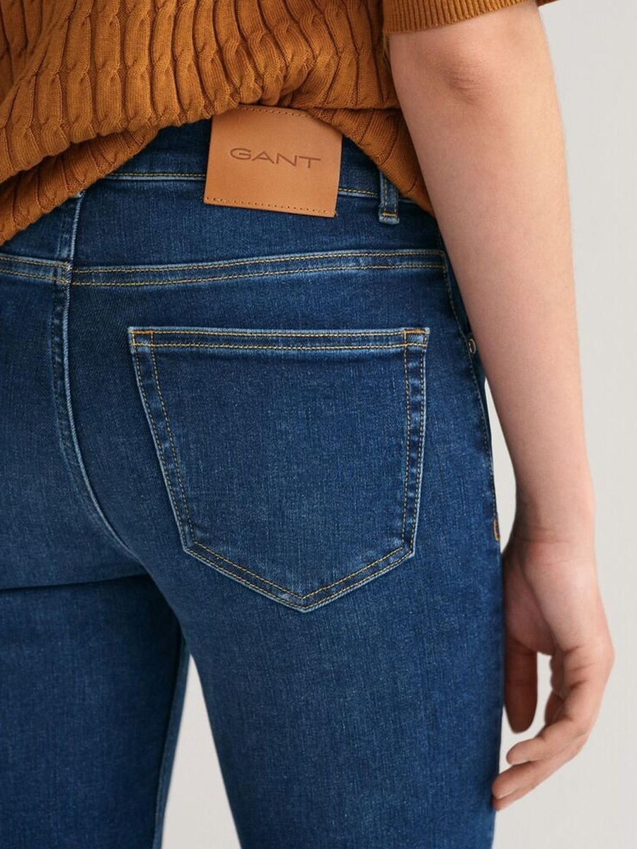 Women Slim Fit Cropped Jeans