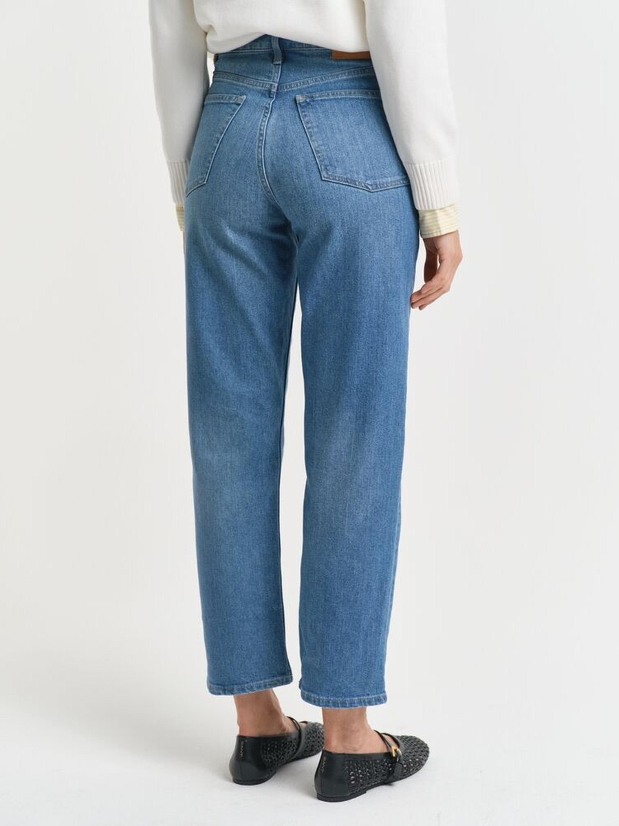 Women Straight Leg Jeans