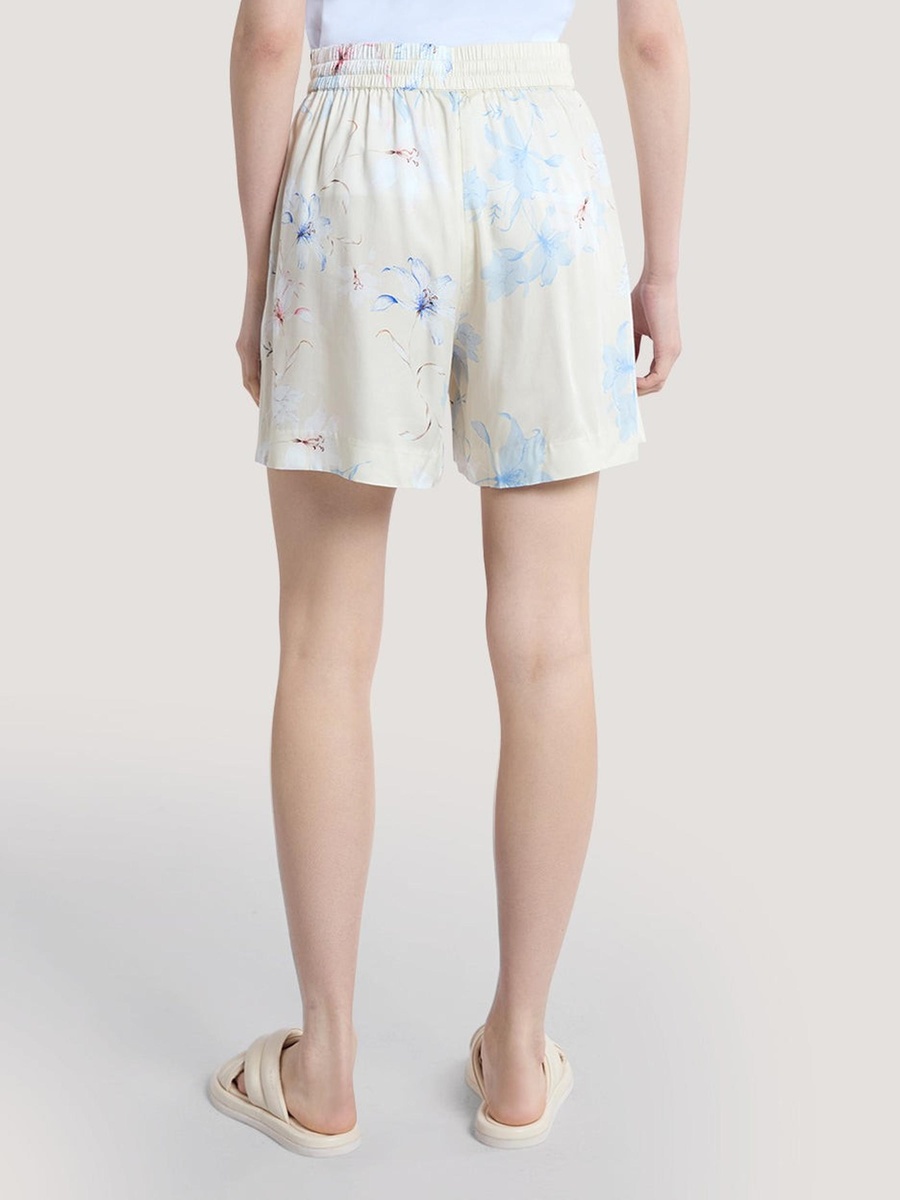Cream Relaxed Fit Floral Print Shorts