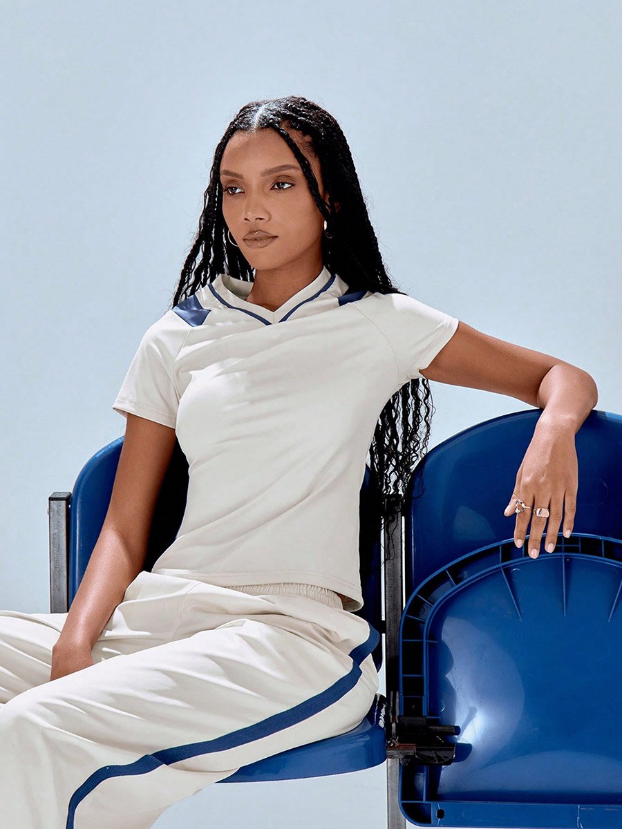 White Contrast Trim V Neck Raglan Sleeve T-Shirt