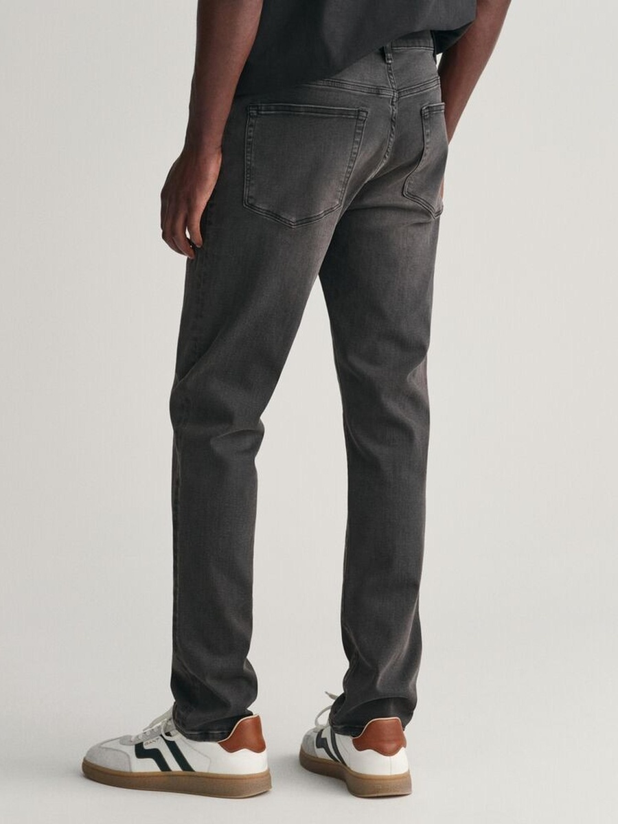 Men Extra Slim Fit Active Recover Black Jeans