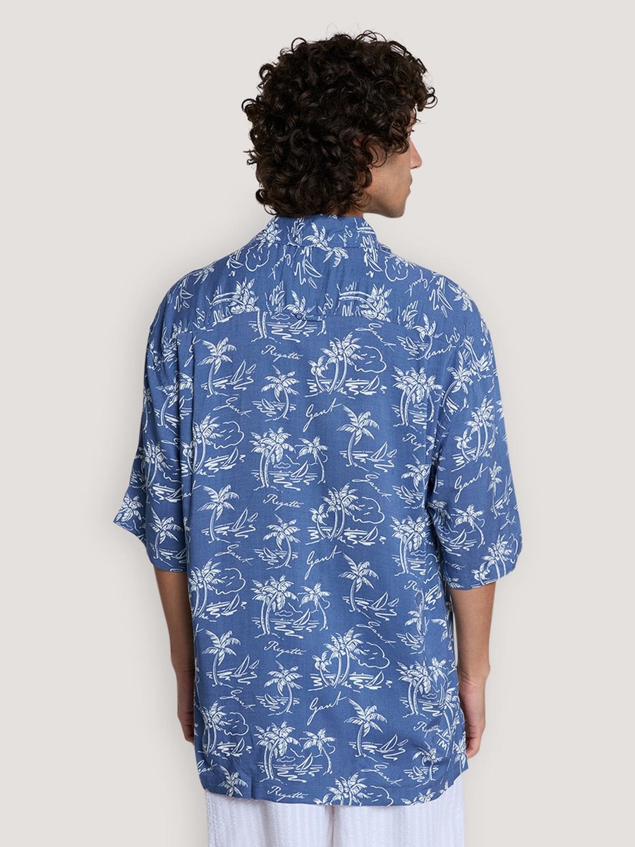Men Relaxed Fit Island Print Shirt