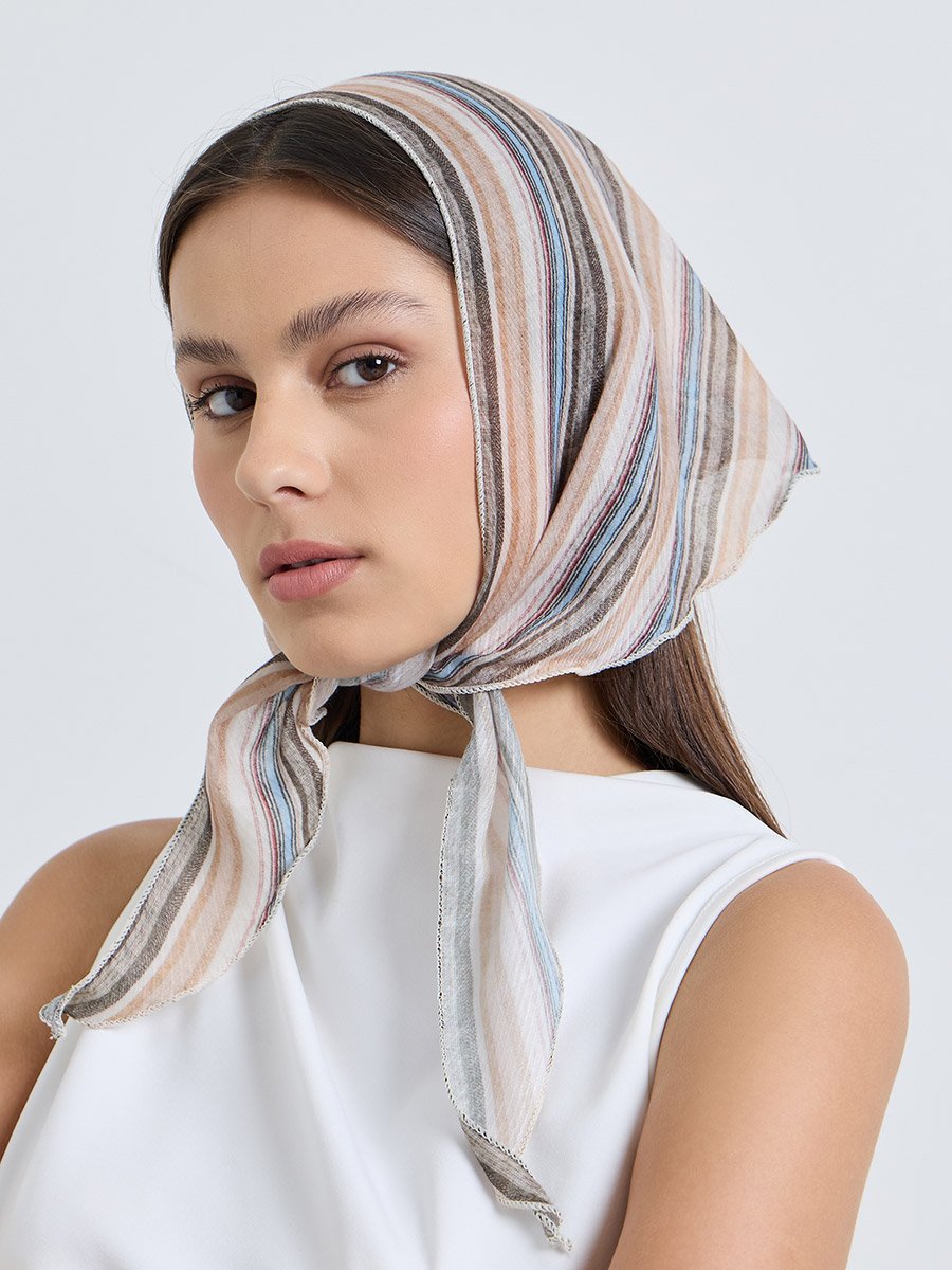 Striped Pattern Mesh Scarf