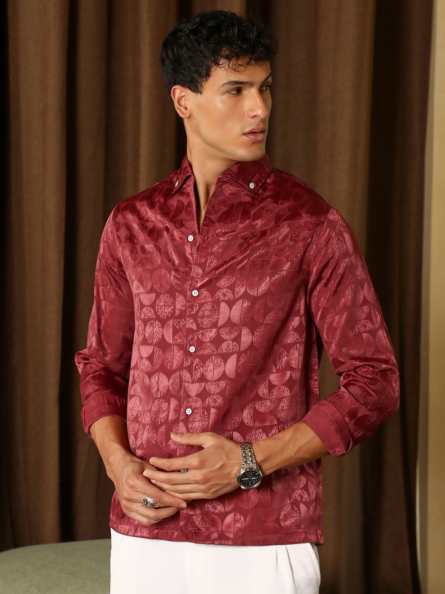 Men Semicurve-Jacquard Satin Shirt