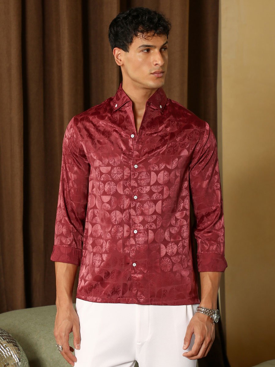 Men Semicurve-Jacquard Satin Shirt