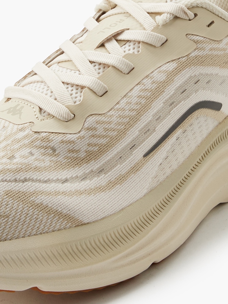 Men Lace-Up Sports Shoes