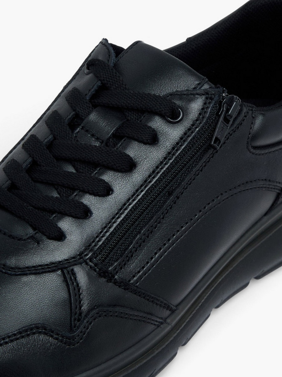 Men Leather Comfort Sneakers