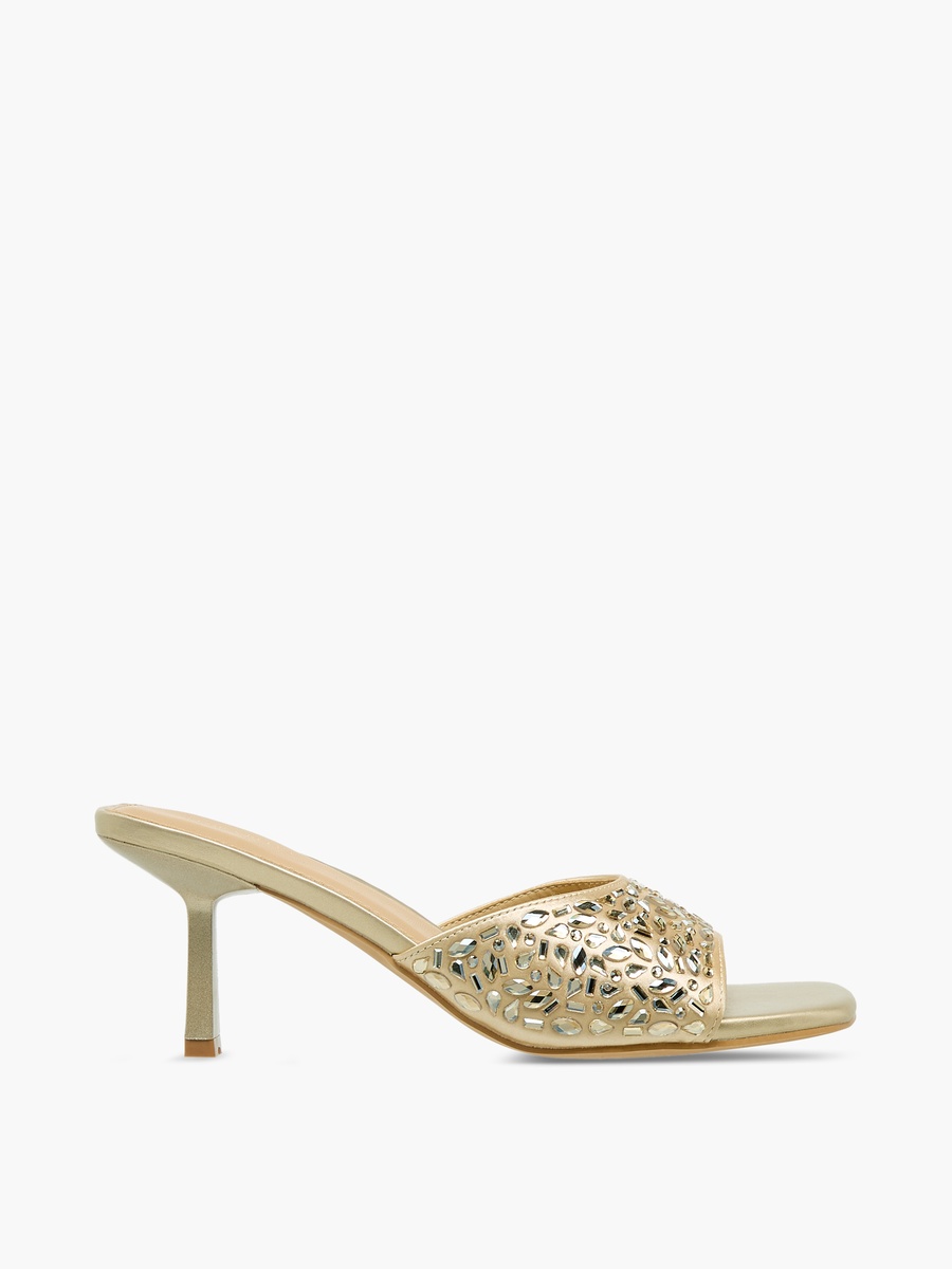 Women Embellished Flared Heel Sandals
