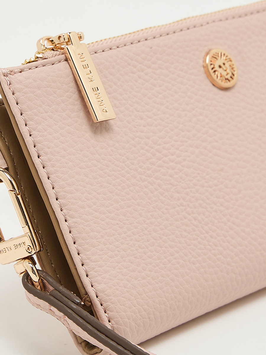 Textured Zippered Wallet