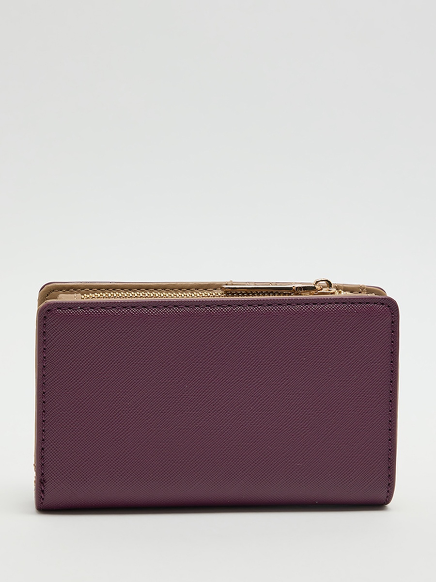 Textured Zippered Wallet
