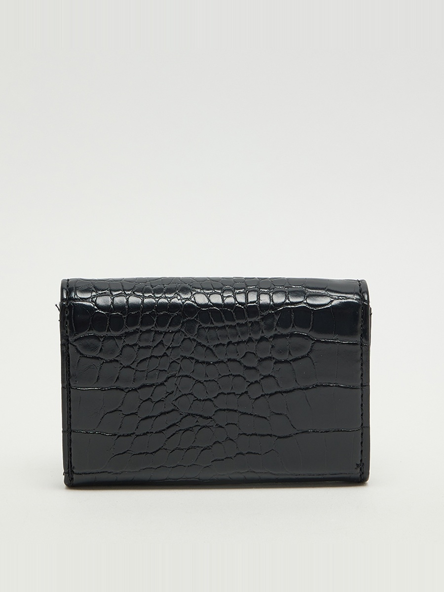 Croc Textured Flap Wallet