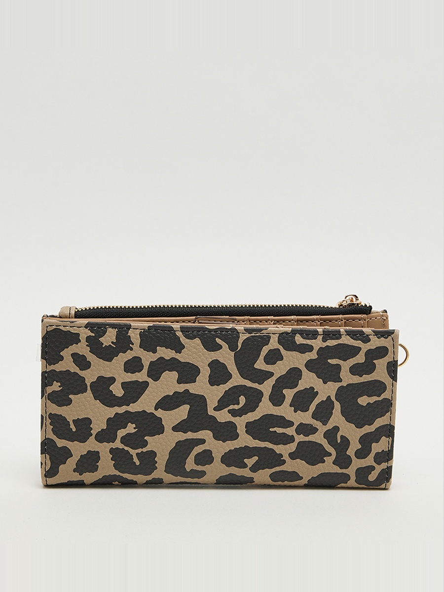 Leopard Print Zippered Bi-Fold Wallet