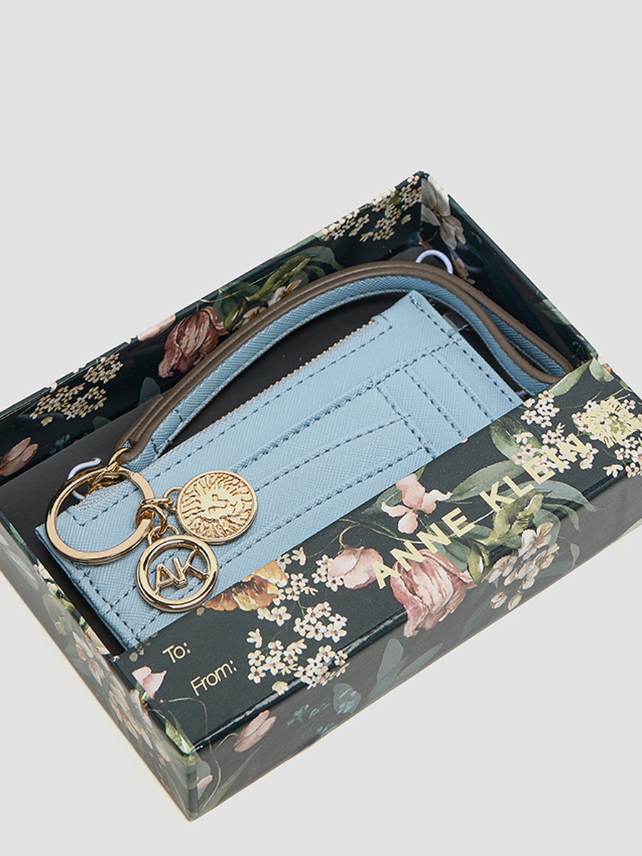 Logo Detail Zippered Wallet
