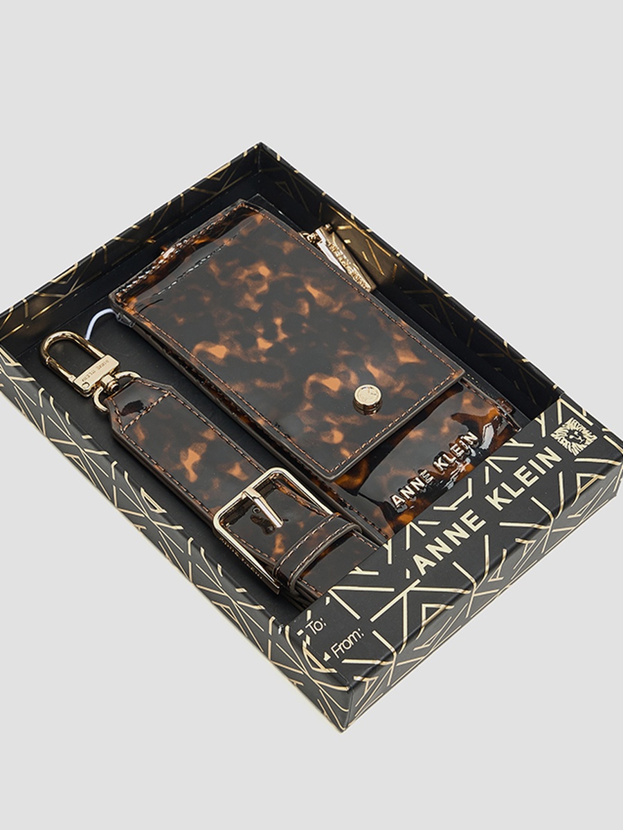 Patterned Zippered Wallet
