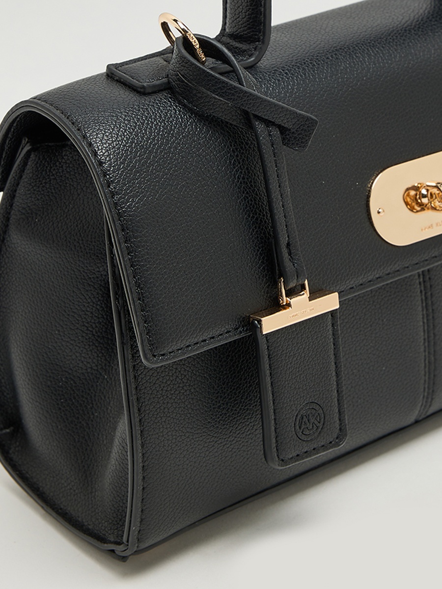 Twist Lock Top Handle Bag