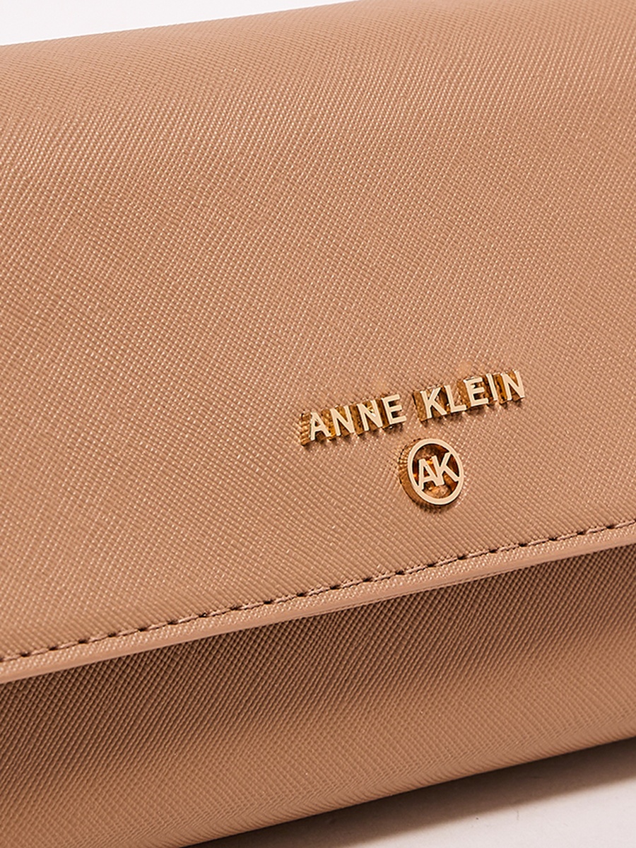 Textured Flap Crossbody Bag