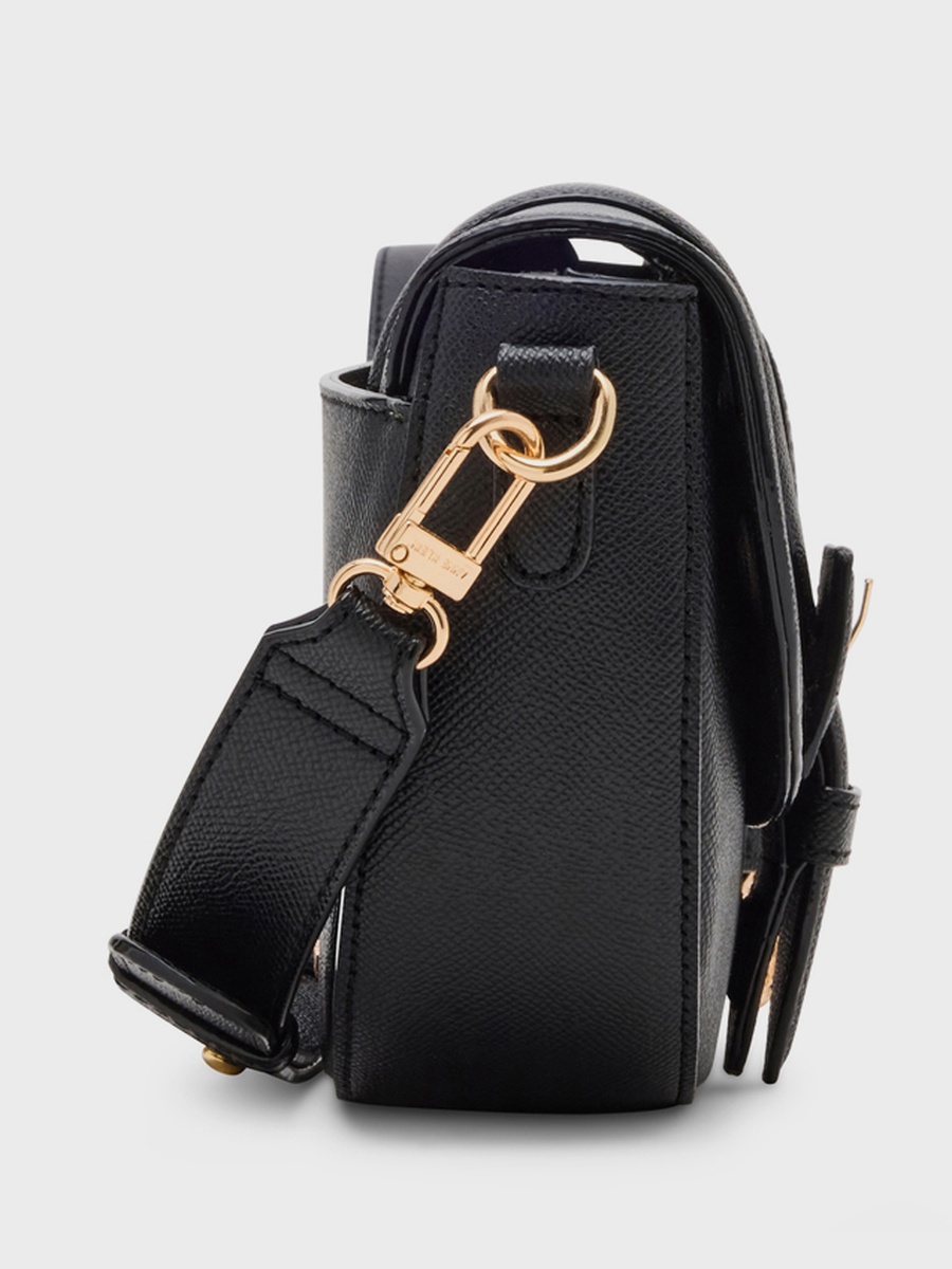 Textured Flap Crossbody Bag
