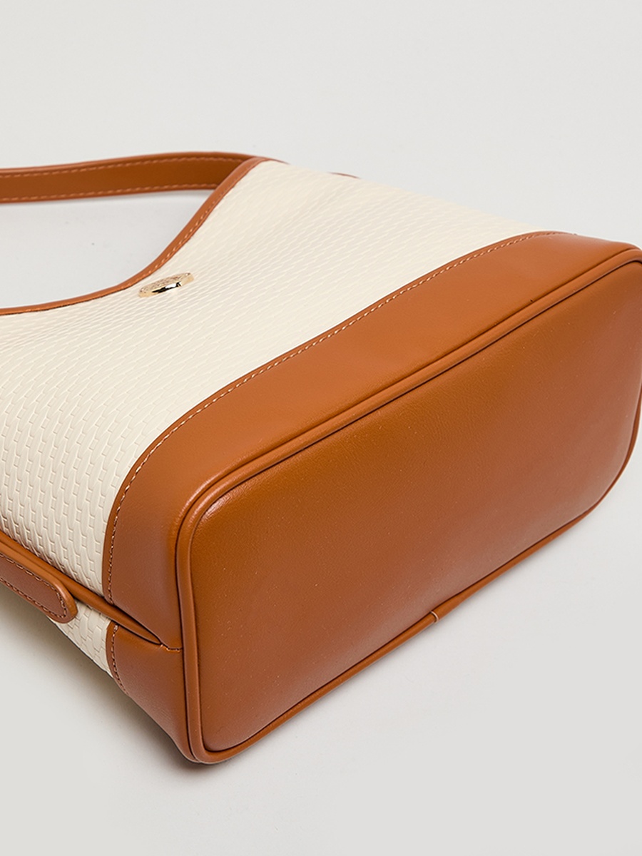 Contrast Detail PU Crossbody Bag