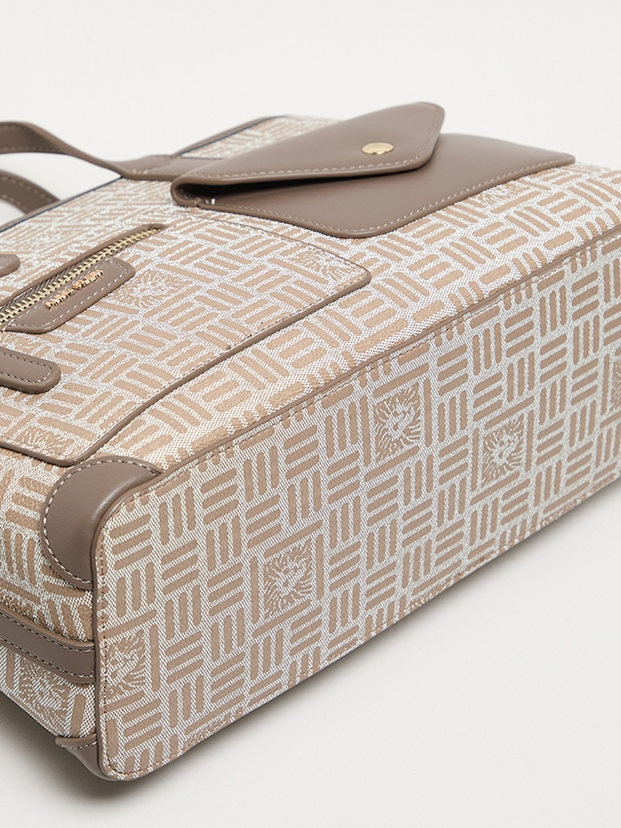 Patterned PU Front Pocket Tote Bag