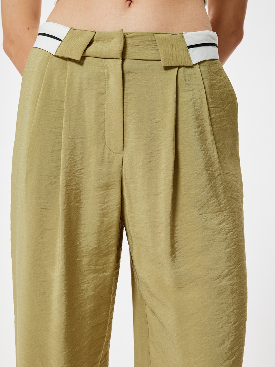 Wide Leg Trousers 