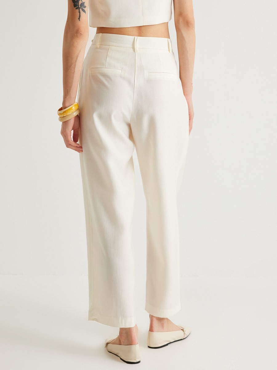 Carrot Fit Pants