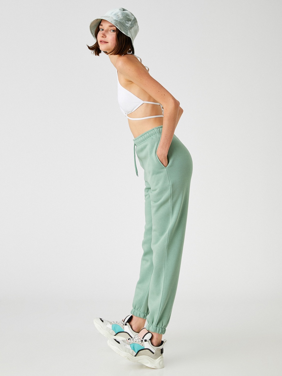 Plain Joggers